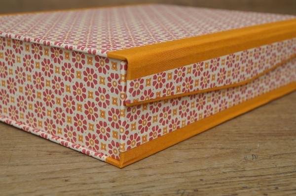 Orange yellow storage box stationery "Schreibweise"